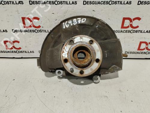 Used Left front steering knuckle VOLVO XC70 I Cross Country (295) D5 AWD (185 hp) 17422866