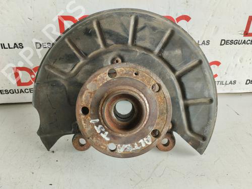 Used Right front steering knuckle SEAT ALTEA (5P1) [2004-2015]  17420997
