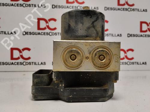 Used ABS pump KIA CARNIVAL II (GQ) 2.9 CRDi (144 hp) 17414452