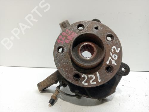 Used Right front steering knuckle OPEL VIVARO A Van (X83) 1.9 DTI (F7) (101 hp) 30192229
