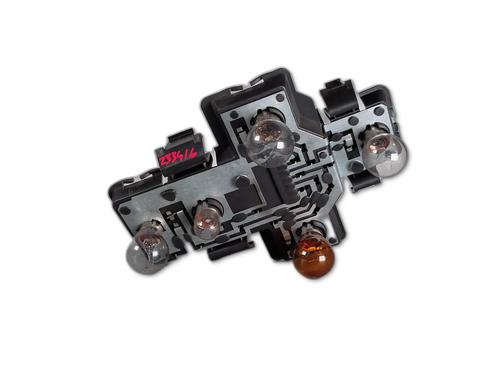Lampeholder SKODA FELICIA I Estate (6U5) 1.9 D (64 hp) 33017680