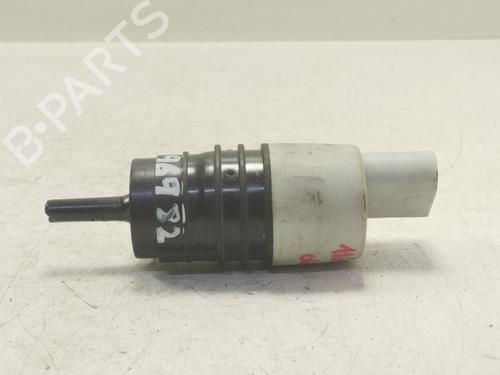 Used Washer pump BMW X1 (E84) sDrive 18 d (143 hp) 22319678