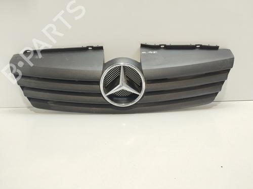 Used Grille MERCEDES-BENZ VANEO (414) 1.7 CDI (414.700) (91 hp) 17426717