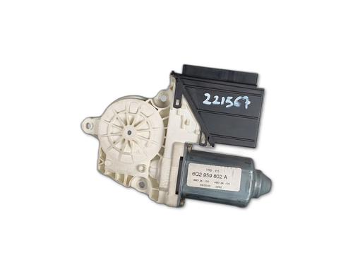 Rudehejsemotor forskærm venstre SEAT CORDOBA (6L2) 1.9 SDI (64 hp) 30745734