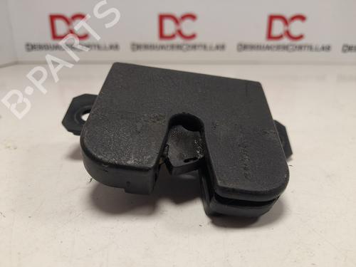 Used Tailgate lock SEAT LEON (1M1) 1.9 TDI (110 hp) 29062501