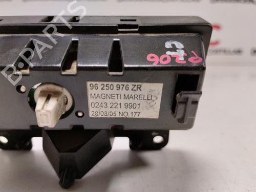 Display monitor PEUGEOT 206 Hatchback (2A/C) | BP32086021C48