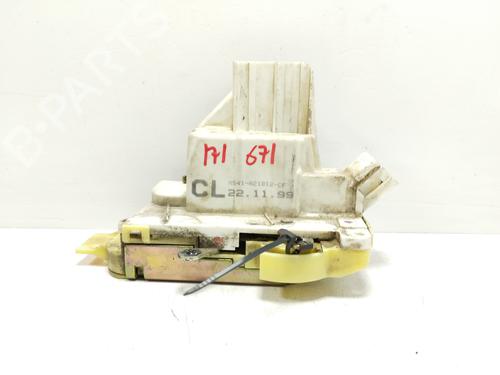 Used Front right lock FORD FOCUS I Saloon (DFW) 1.8 Turbo DI / TDDi (75 hp) 27801461
