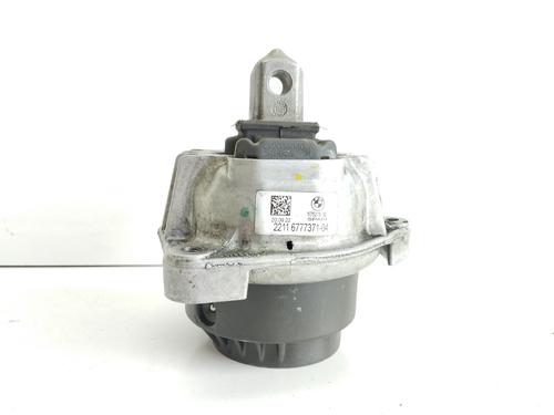 Used Engine mount BMW 5 (F10) 530 d (245 hp) 19027738