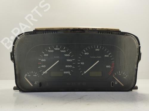 Used Instrument cluster VW GOLF III (1H1) [1989-1998]  19091596