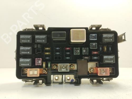 Used Fuse box HONDA CR-V II (RD_) 2.0 (RD5) (150 hp) 22388371