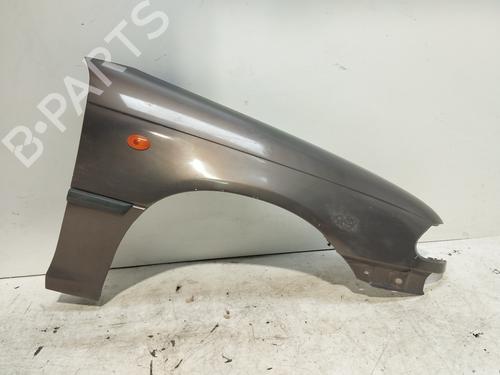 Right front fenders OPEL ASTRA F Saloon (T92) 1.6 i (F19, M19) 90452407  |