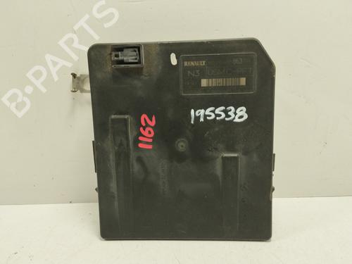 Fuse box RENAULT GRAND SCÉNIC II (JM0/1_) 2.0 dCi (JM1K) | BP22412458E1 