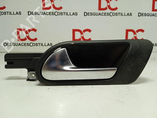Venstre bagtil invendig håndtag VW GOLF V (1K1) [2003-2010]  32086008