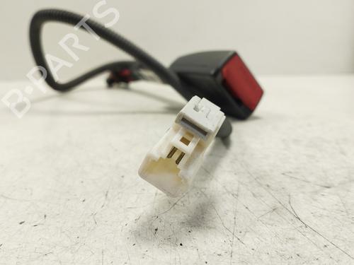 Seat buckle HYUNDAI i40 I (VF) 1.7 CRDI | BP23452885I32