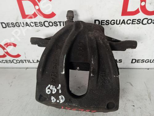 Used Right front brake caliper TOYOTA AVENSIS Saloon (_T25_) 2.0 D-4D (CDT250_, CDT250R) (116 hp) 17414326