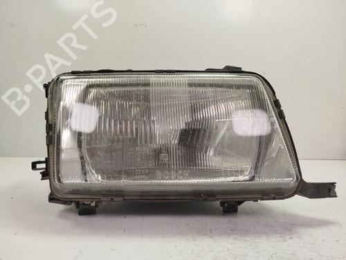 Used Right headlight AUDI 80 B2 Saloon (811, 813, 814, 819, 853) 1.8 GTE (110 hp) 31038910
