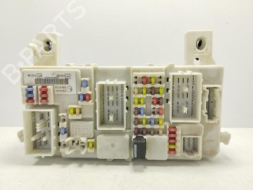 Used Fuse box FORD KUGA I [2008-2012]  30400351
