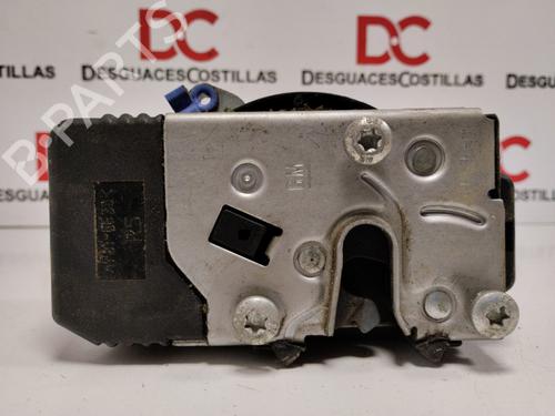 Front right lock OPEL VIVARO A Van (X83) 1.9 DTI (F7) | BP24663633C97 