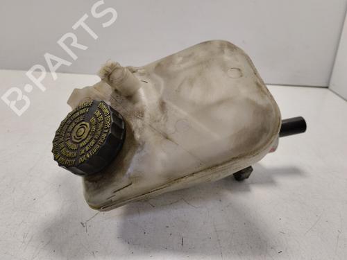 Used Brake master cylinder Brake master cylinder 38958010 38958010