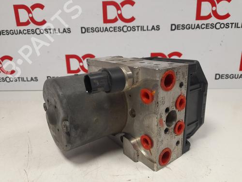 Used ABS pump TOYOTA COROLLA Verso (ZER_, ZZE12_, R1_) 1.8 (ZNR11_, ZNR11R) (129 hp) 17405457