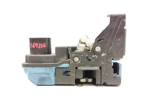 Front left lock VOLVO XC70 I Cross Country (295) D5 AWD | BP17422547C98 