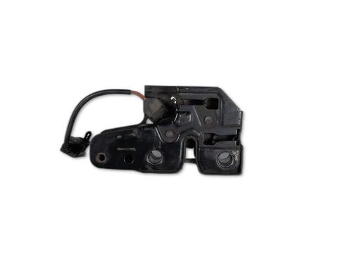 Hood lock VW POLO IV (9N_, 9A_) 1.9 TDI | BP28478639C133 