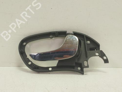 Maneta interior delantera derecha SEAT TOLEDO II (1M2) 1.9 TDI (110 hp) 30874202
