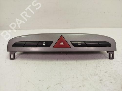 Used Warning switch PEUGEOT 308 SW I (4E_, 4H_) [2007-2014]  28009617