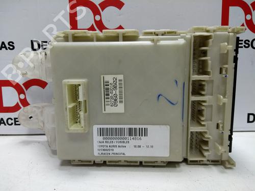 Fuse box TOYOTA AURIS (_E15_)  | BP17400286E1 