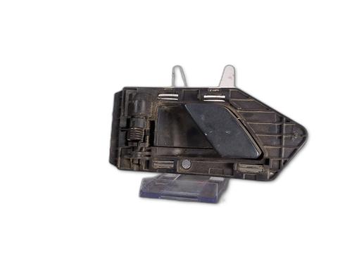 Højre bagtil invendig håndtag Højre bagtil invendig håndtag CITROËN BERLINGO / BERLINGO FIRST MPV (MF_, GJK_, GFK_) 1.9 D (MFWJZ) (70 hp) 33977158 33977158