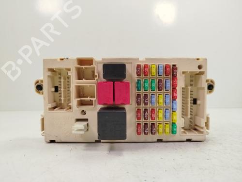 Used Fuse box ALFA ROMEO 147 (937_) 1.6 16V T.SPARK ECO (937.AXA1A, 937.BXA1A) (105 hp) 29982755