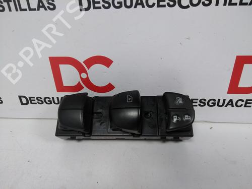 Raamschakelaar links voor NISSAN JUKE (F15) 1.5 dCi (110 hp) 17397192