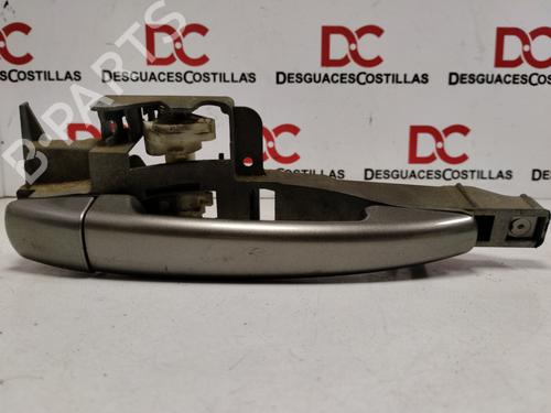 Used Front right exterior door handle PEUGEOT 407 (6D_) 1.6 HDi 110 (6D9HZC, 6D9HYC) (109 hp) 17411080