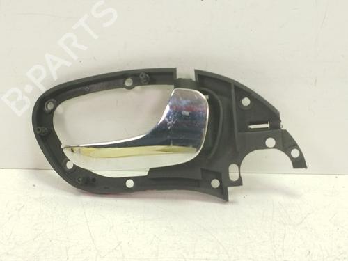 Maneta interior delantera derecha SEAT TOLEDO II (1M2) 1.9 TDI (110 hp) 30874203