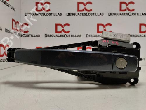 Used Front left exterior door handle OPEL ASTRA J (P10) [2009-2016]  25833771