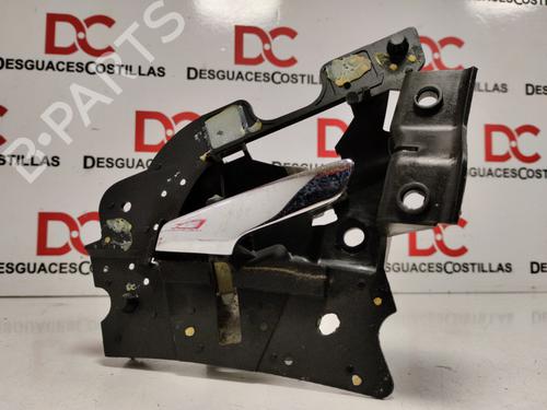 Used Rear left interior door handle MERCEDES-BENZ E-CLASS (W210) E 320 CDI (210.026) (197 hp) 24627909