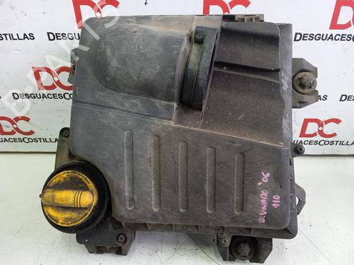 Used Air filter box OPEL VIVARO A Van (X83) [2001-2015]  17459657