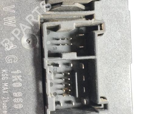 Elektronisk modul VW GOLF V (1K1)  | BP25799139M83 