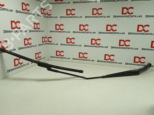 Used Front windshield wiper arm ALFA ROMEO GIULIETTA (940_) 2.0 JTDM (940.FXL1A) (140 hp) 17411813