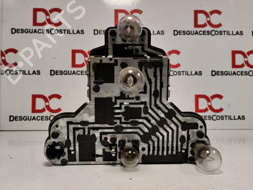 Used Lamp holder FORD FOCUS I Turnier (DNW) [1999-2007]  26332781