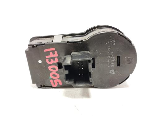 Headlight switch OPEL INSIGNIA A (G09) | BP39075261I24 - Image 2
