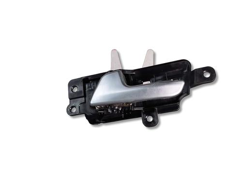 Puxador interior frente esquerdo Puxador interior frente esquerdo 38498796 38498796