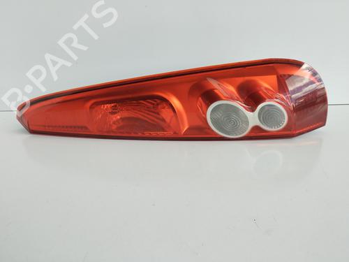 Used Right taillight FORD FIESTA V (JH_, JD_) 1.4 16V (80 hp) 17762732