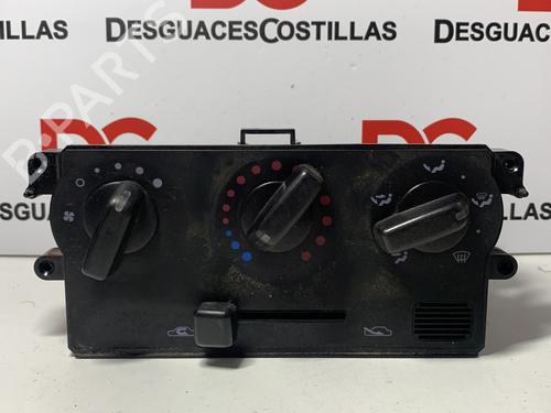 Used Climate control NISSAN MICRA II (K11) 1.3 i 16V (75 hp) 17406140