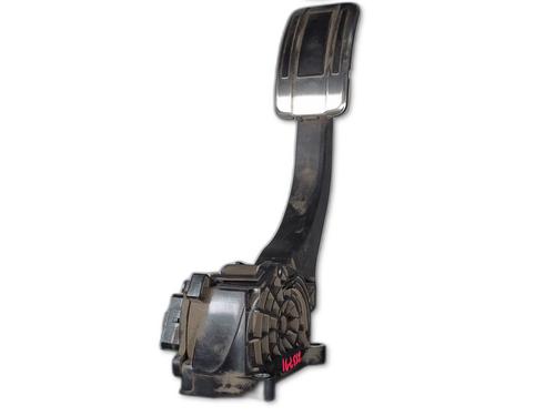 Used Pedal PEUGEOT 308 II (LB_, LP_, LW_, LH_, L3_) [2013-2021]  30681617