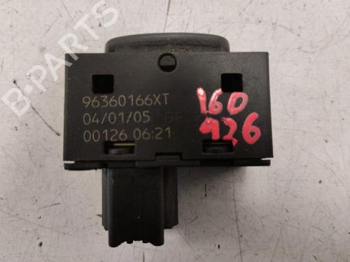 Right rear window switch PEUGEOT 307 Break (3E) 2.0 | BP27452211I28 