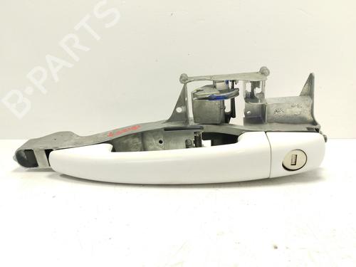 Used Front left exterior door handle PEUGEOT 208 I (CA_, CC_) 1.2 VTI 82 (82 hp) 17519547