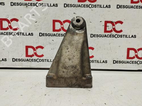 Used Engine mount MERCEDES-BENZ C-CLASS (W203) C 200 Kompressor (203.045) (163 hp) 30529972