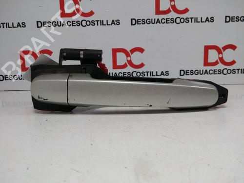 Used Front right exterior door handle TOYOTA COROLLA Verso (ZER_, ZZE12_, R1_) 2.2 D-4D (AUR10_, AUR10R) (136 hp) 17403348