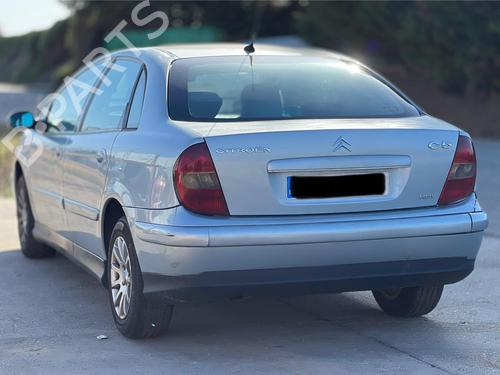 Right headlight CITROËN C5 I (DC_) 2.0 HDi (DCRHZB, DCRHZE) | BP37659924C29 - Image 9